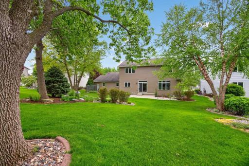 2937 Oakview Drive NE, Rochester, MN 55906
