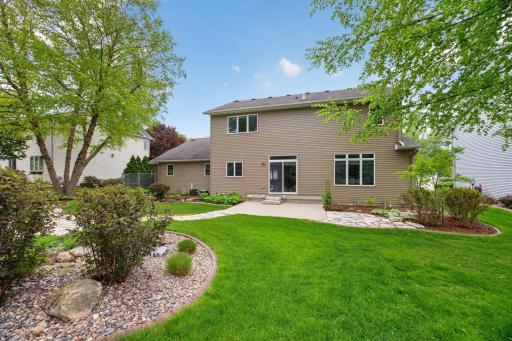 2937 Oakview Drive NE, Rochester, MN 55906
