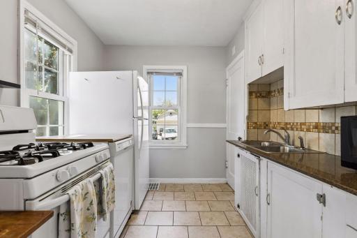 1706 Buchanan Street NE, Minneapolis, MN 55413