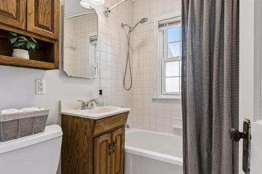 1706 Buchanan Street NE, Minneapolis, MN 55413