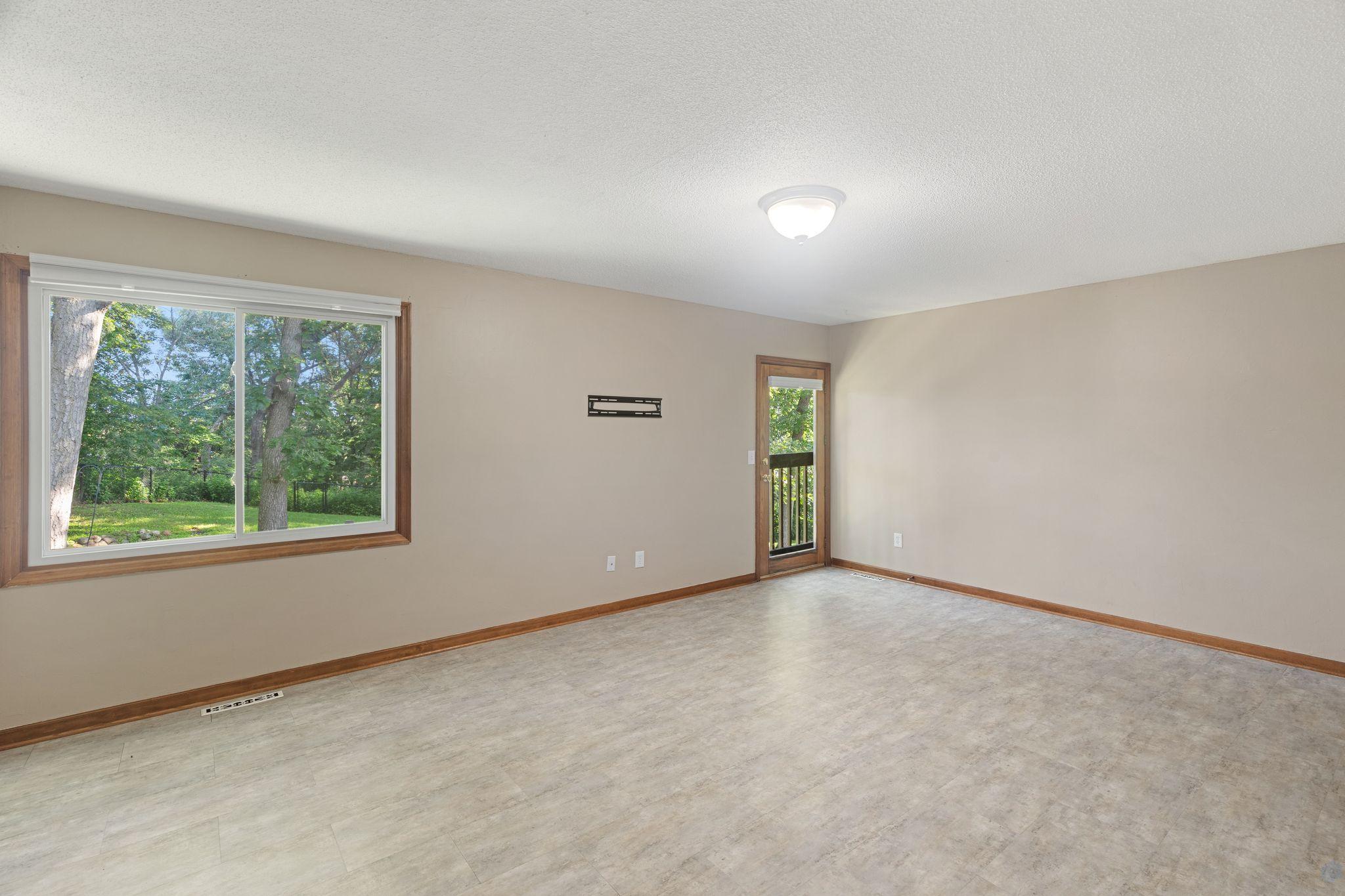 Huge primary bedroom!