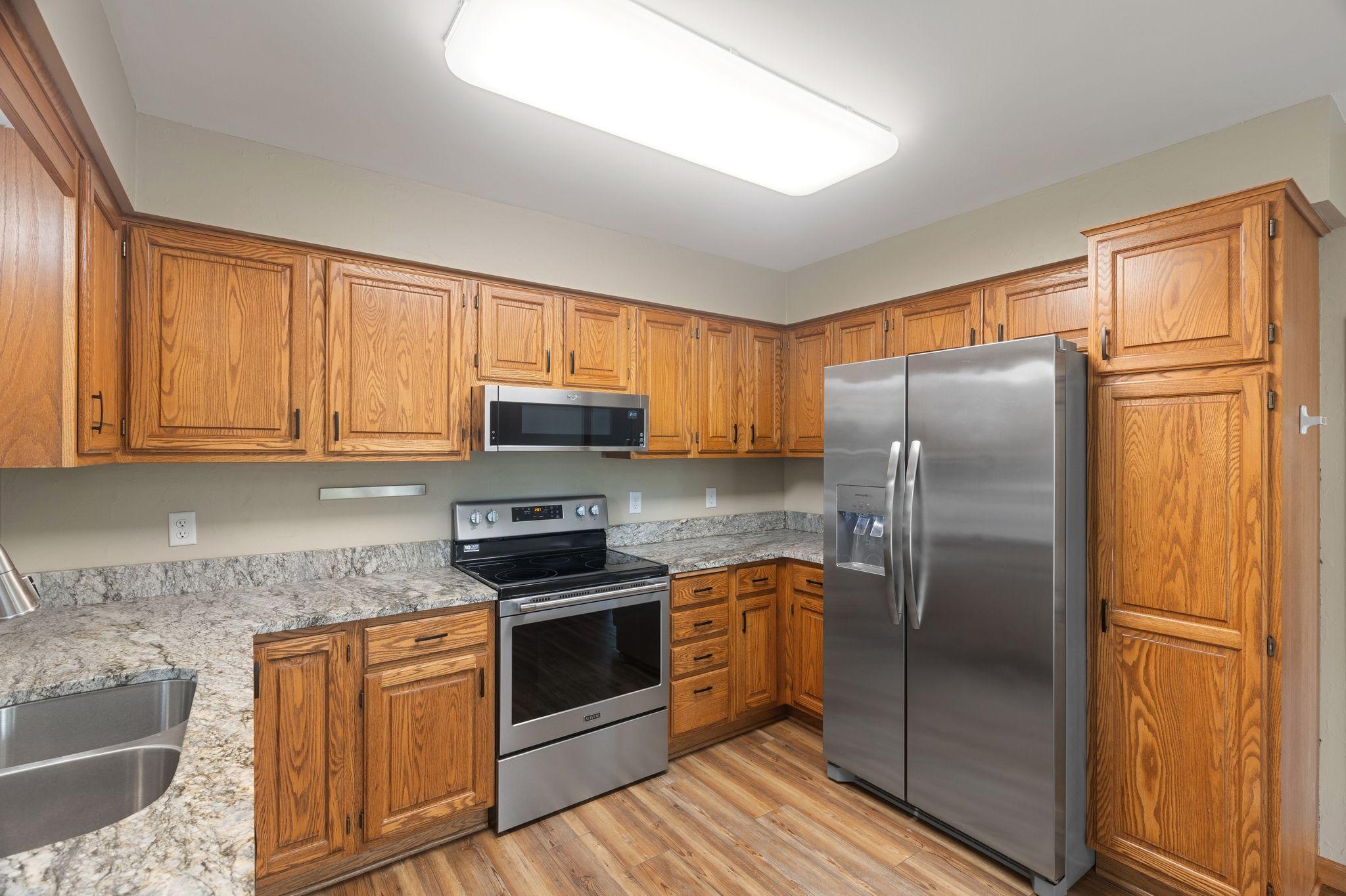 Lots of counter space!