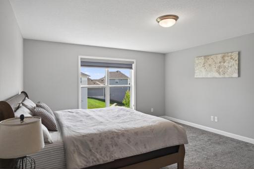 1559 Edgebrook Lane, Carver, MN 55315