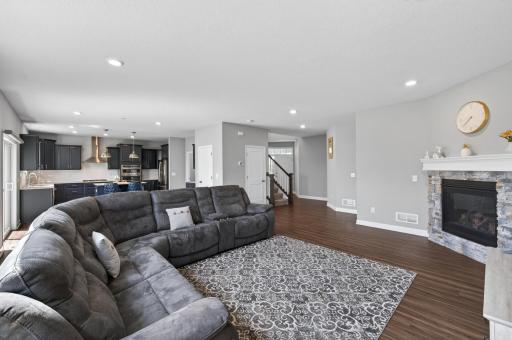 1559 Edgebrook Lane, Carver, MN 55315