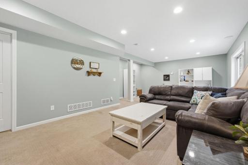 20901 Granada Ave Cove N, Forest Lake, MN 55025