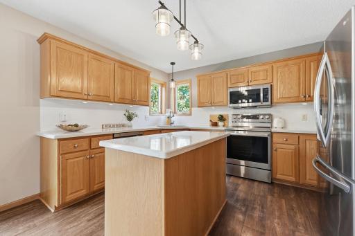 20901 Granada Ave Cove N, Forest Lake, MN 55025