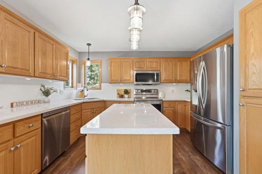 20901 Granada Ave Cove N, Forest Lake, MN 55025
