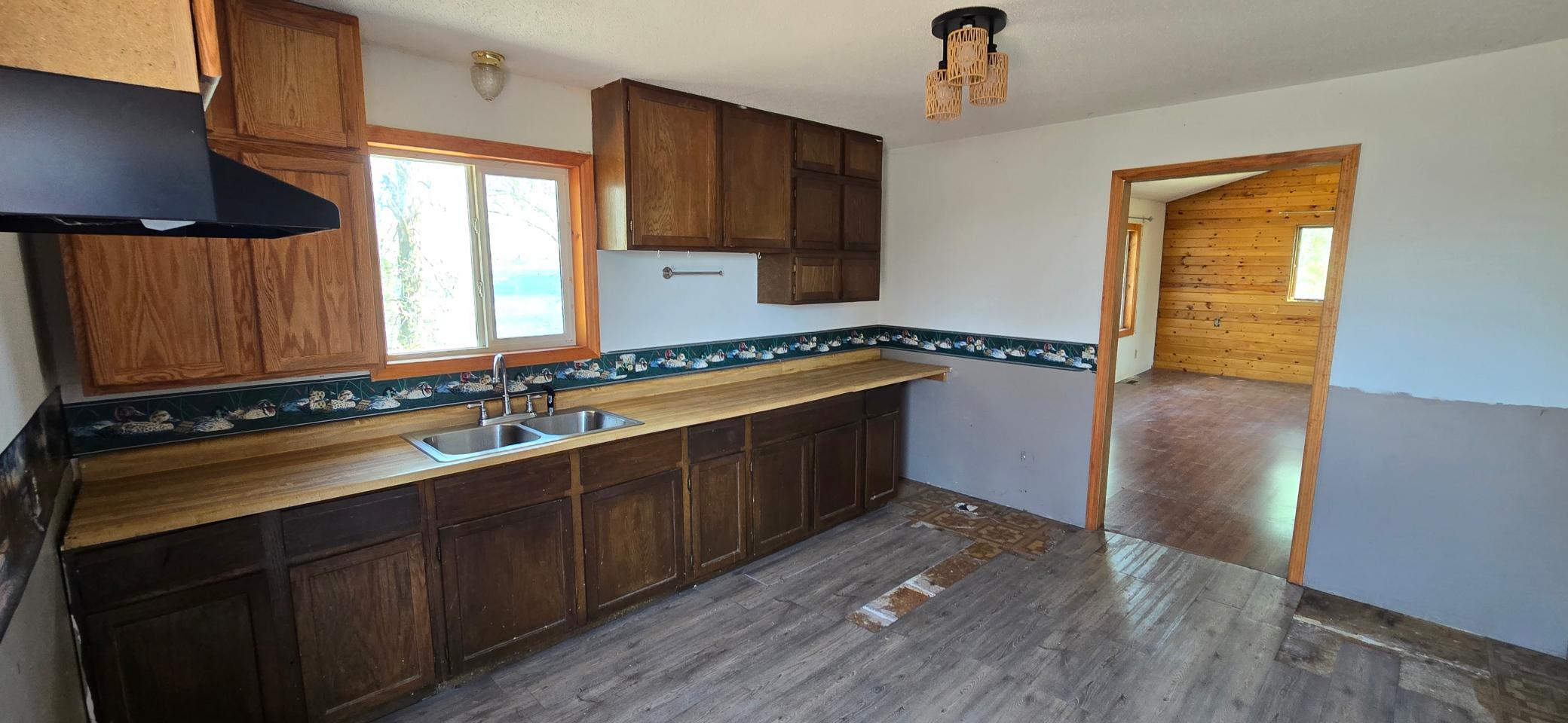 Upper.kitchen.jpg