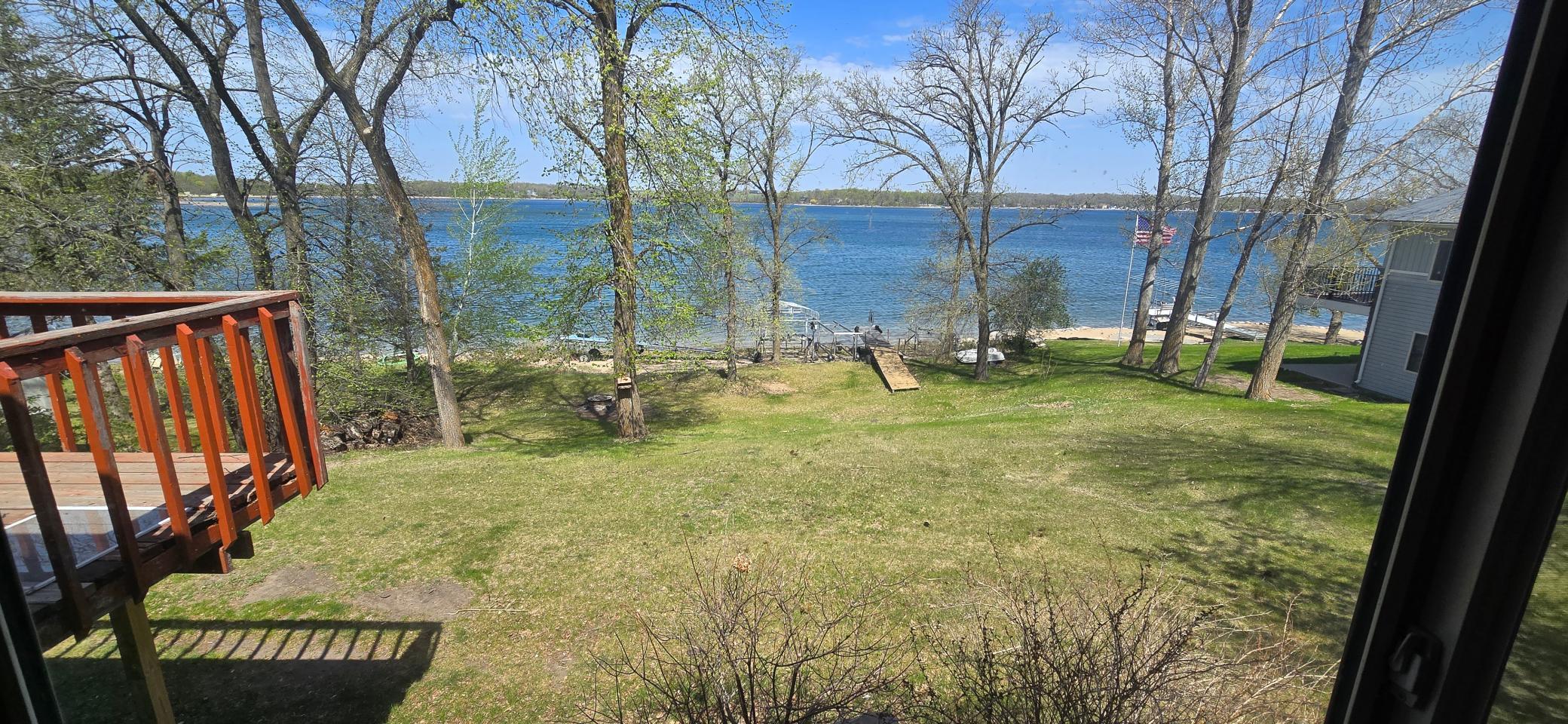 side.lakeview.jpg