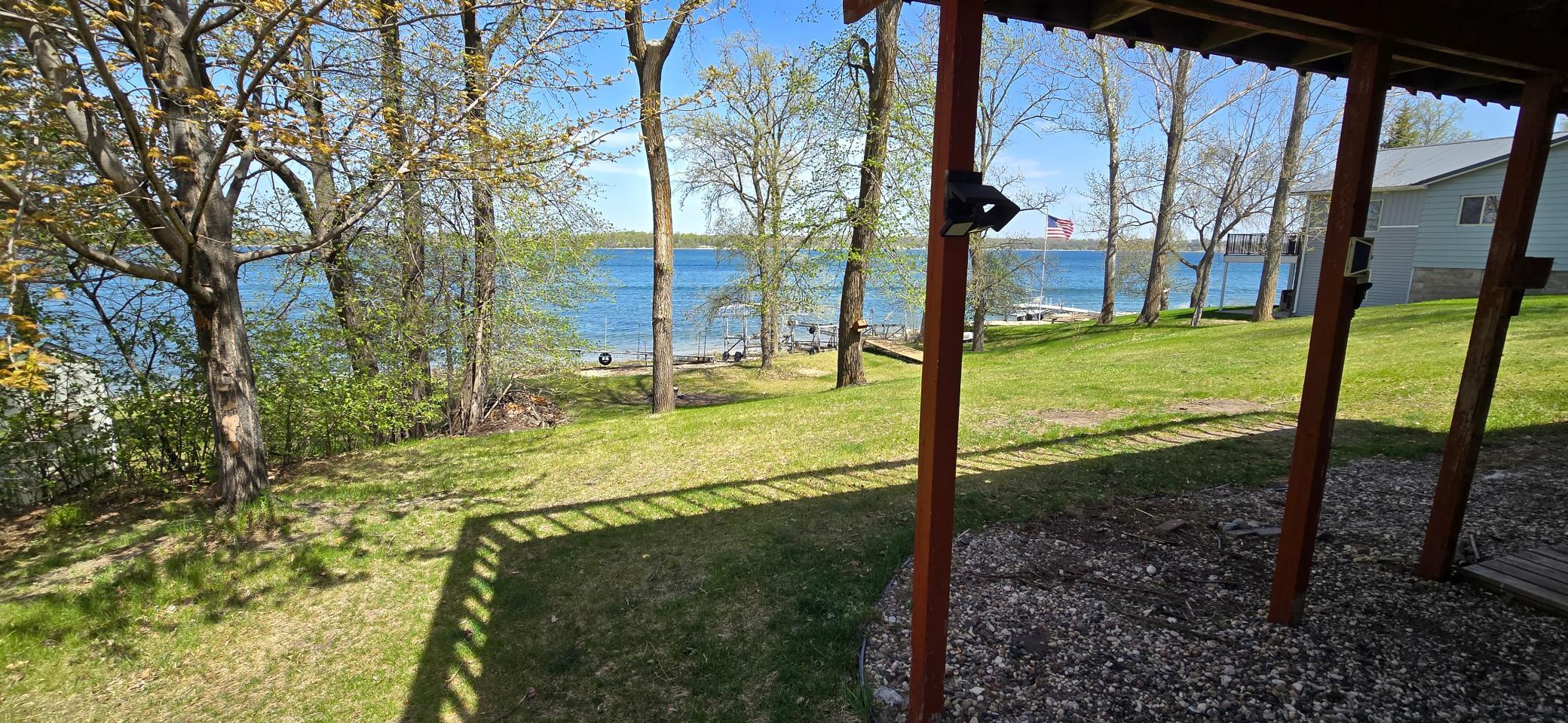 Lakeview.jpg