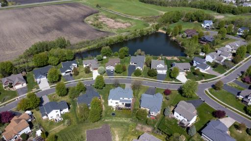 7364 Lambert Avenue NE, Albertville, MN 55301