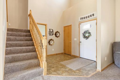 7364 Lambert Avenue NE, Albertville, MN 55301