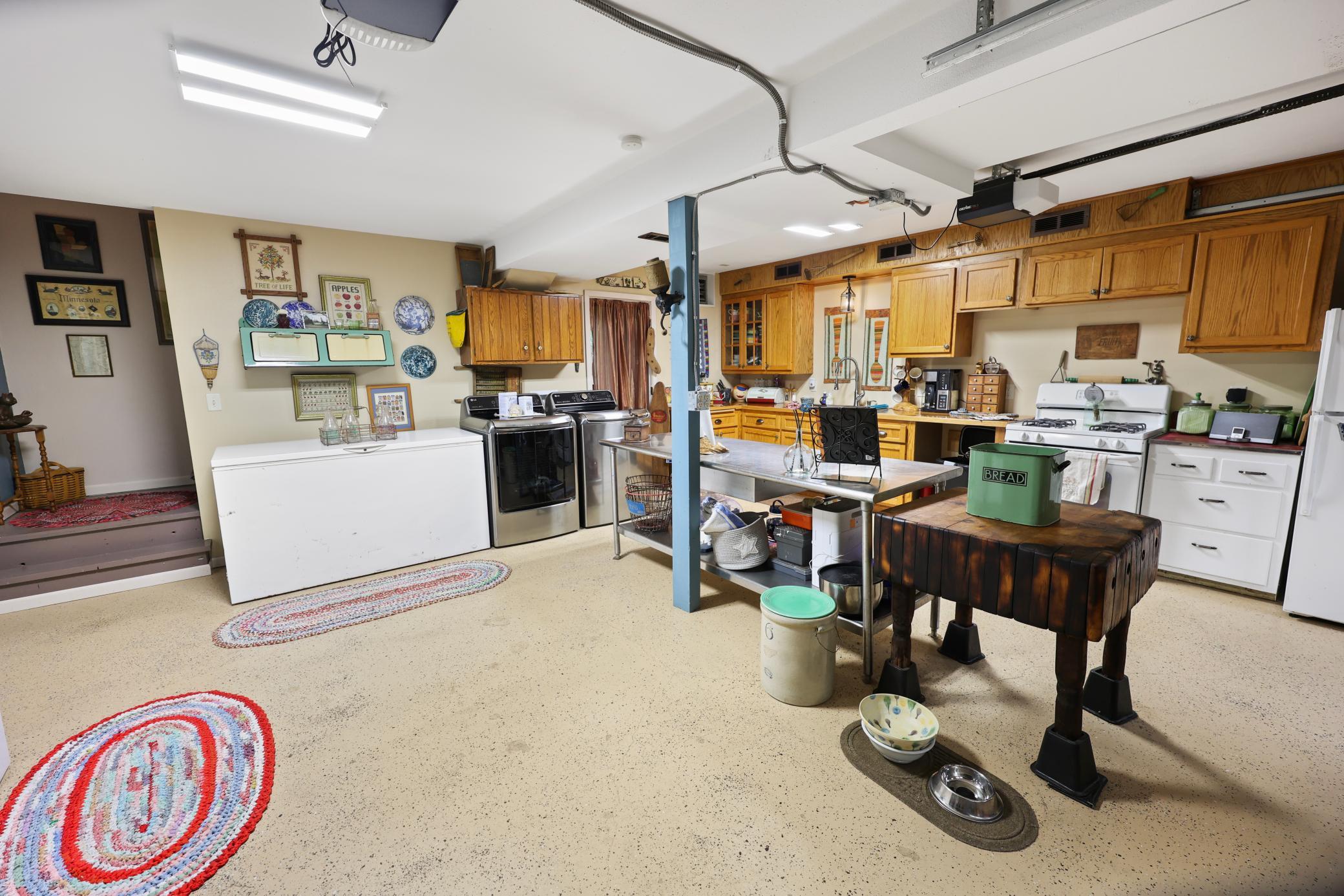 Summer Kitchen.JPG