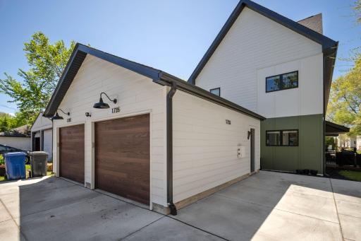 1735 3rd Street NE, Minneapolis, MN 55413