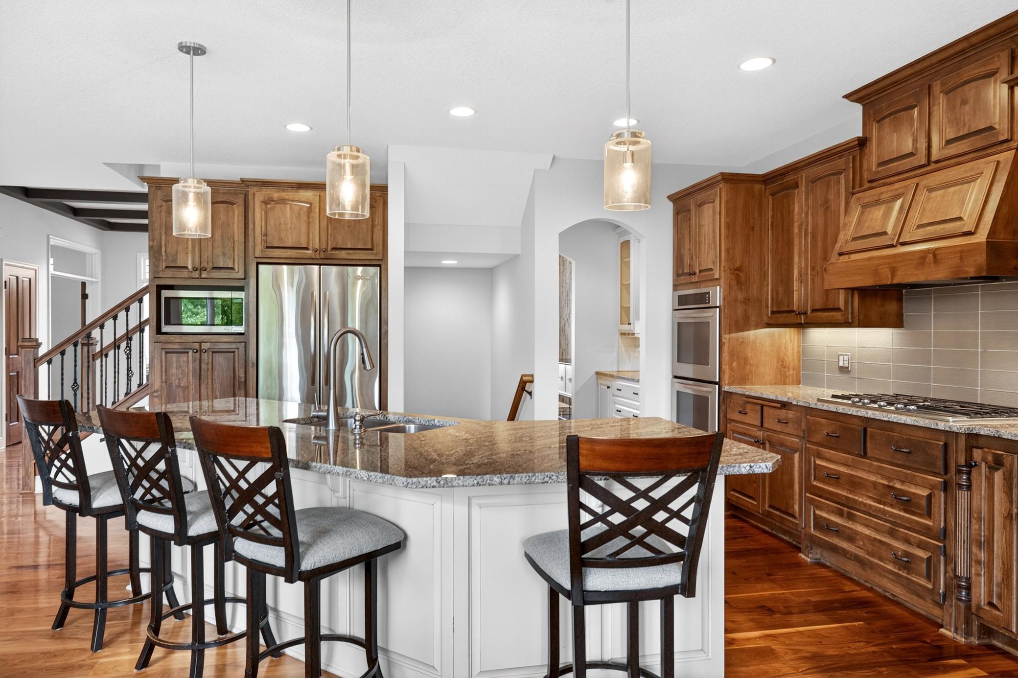 26 Kitchen 4 (1).jpg