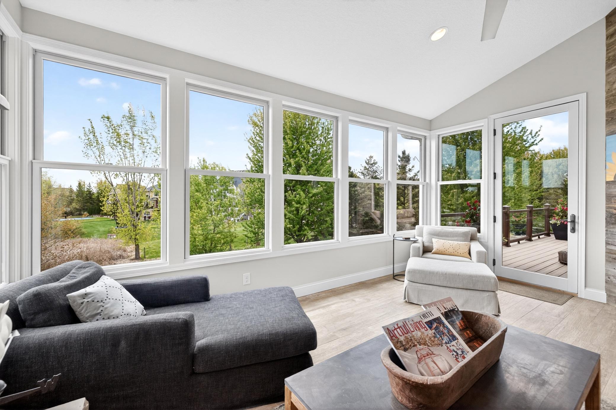 31 Sunroom 2 (1).jpg