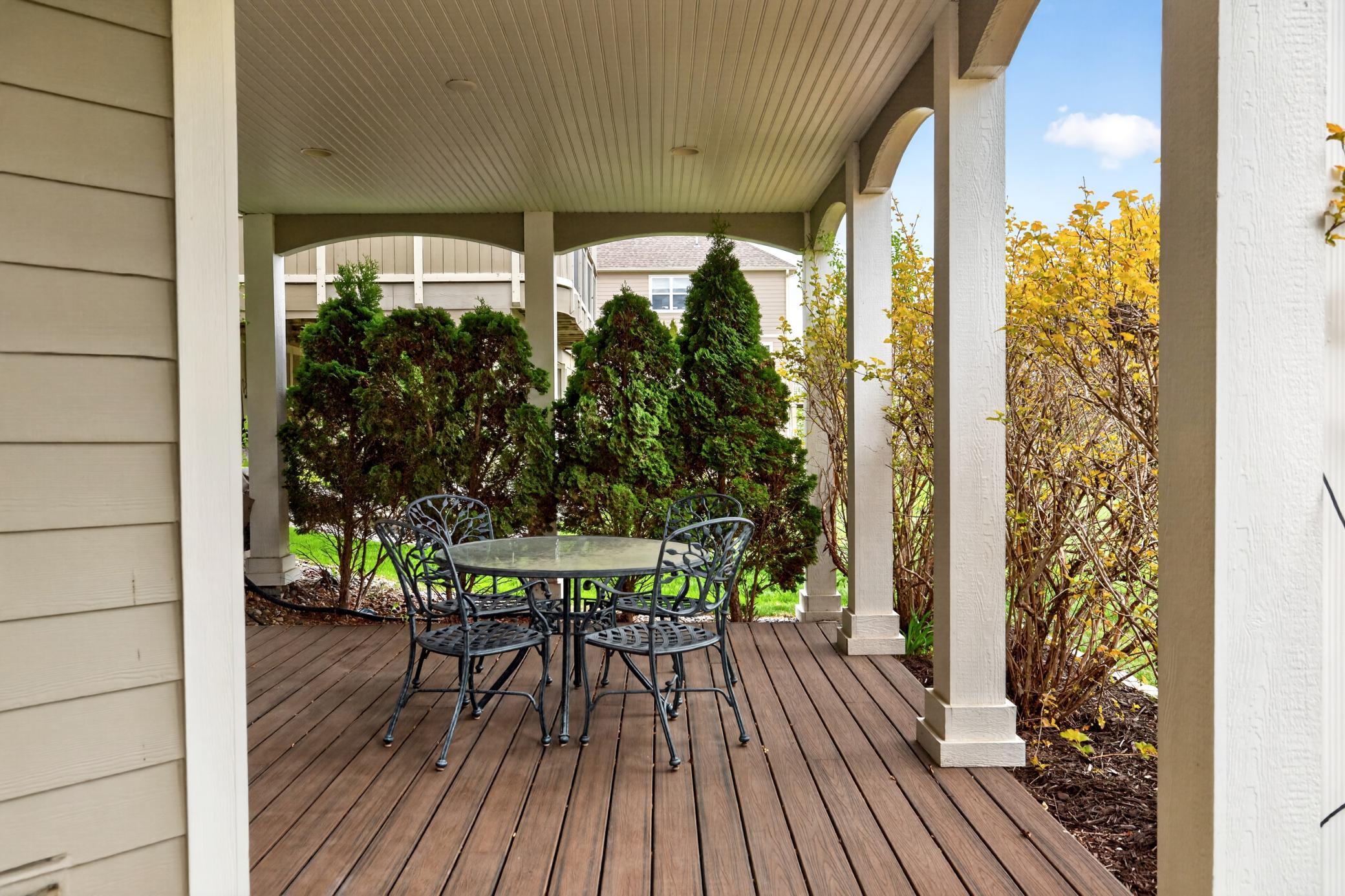 74 Patio 4 (1).jpg