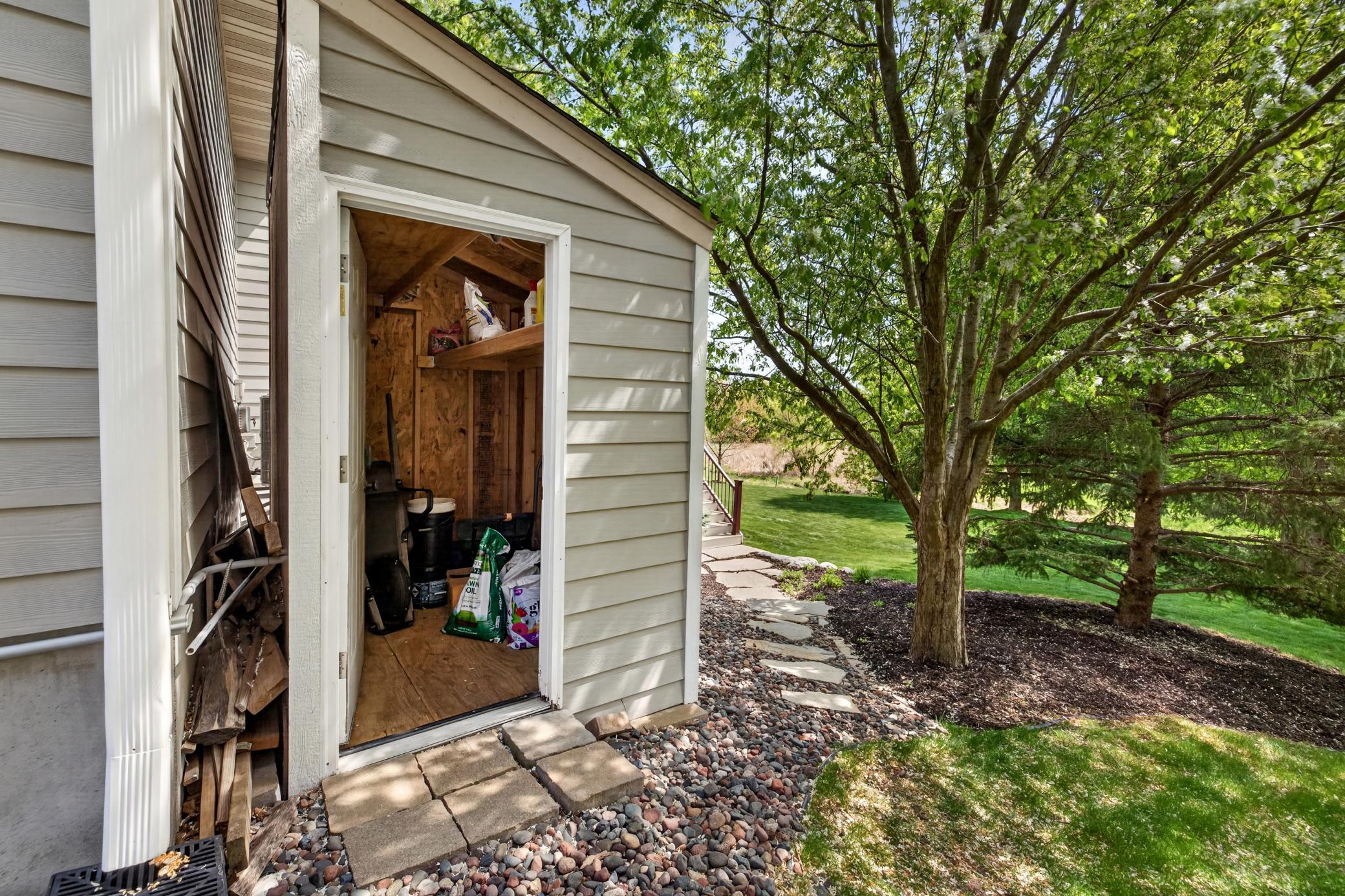 81 Storage shed (1).jpg