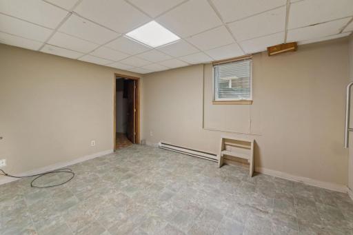 Last used as bedroom, could be family room