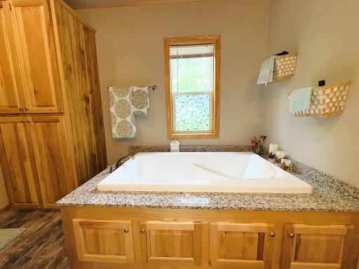 49354 Center Point Road, Bigfork, MN 56628