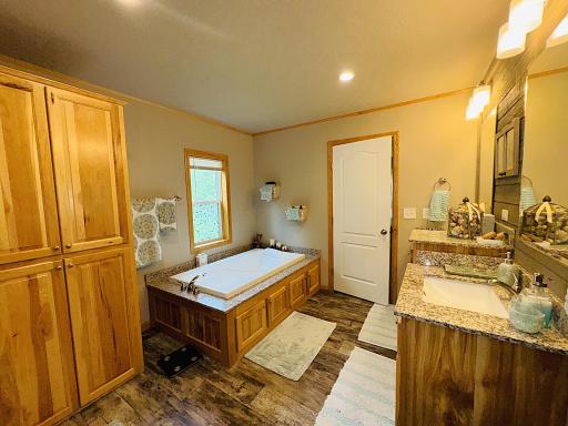 49354 Center Point Road, Bigfork, MN 56628