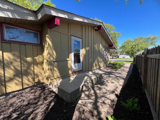 122 Craig Way NE, Minneapolis, MN 55432