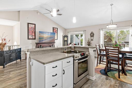 421 E Lake Street, Waconia, MN 55387