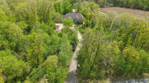 18751 Knollwood Circle, Lakeville, MN 55044