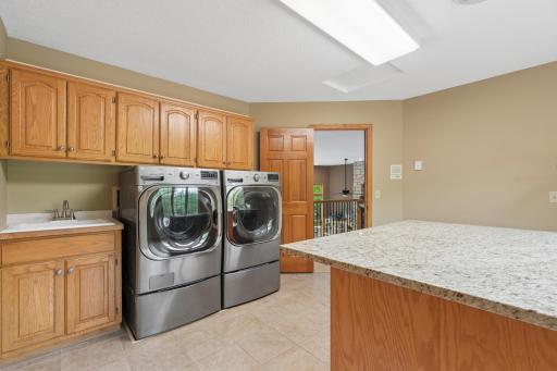 18751 Knollwood Circle, Lakeville, MN 55044