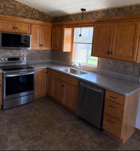 1505 3rd Street SW, Rice, MN 56367