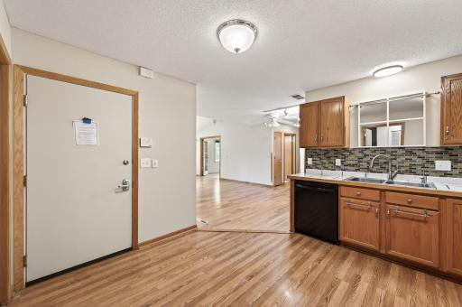 1756 Linden Cove, Saint Paul, MN 55110