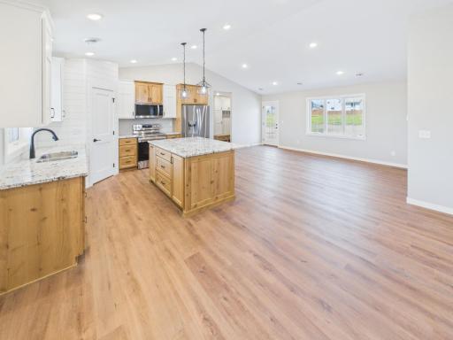 315 11th Street SE, Freeport, MN 56331