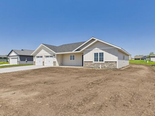 315 11th Street SE, Freeport, MN 56331