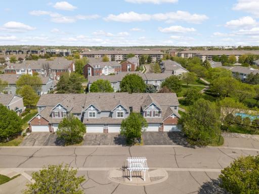6869 Folkestone Road, 614, Apple Valley, MN 55124