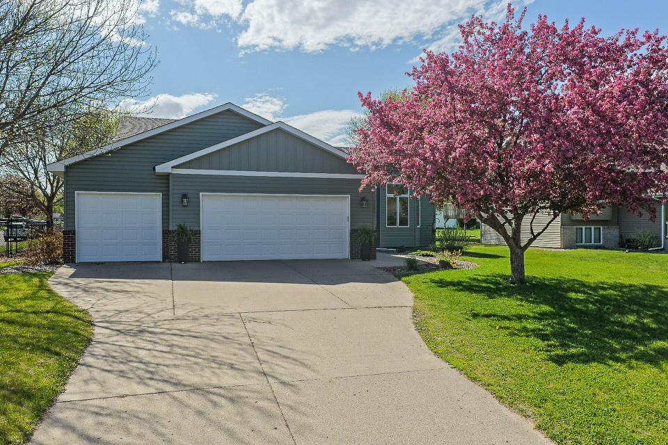 1403 5th Ave N Sartell MN 56377 Ext - 1.jpg