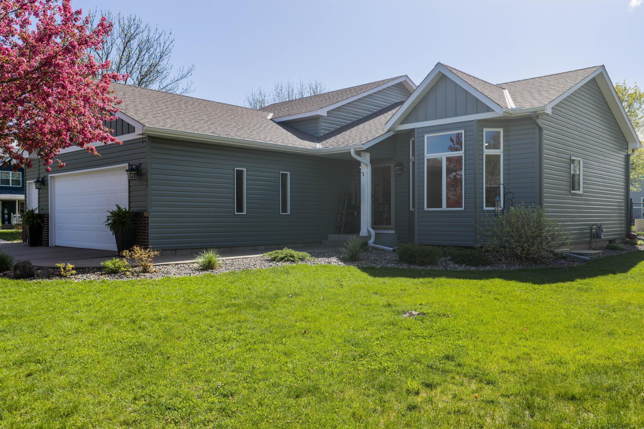 1403 5th Ave N Sartell MN 56377 Ext - 4.jpg