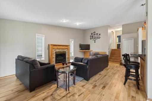 4302 Mccoll Drive, Savage, MN 55378