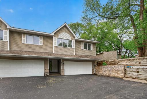 4302 Mccoll Drive, Savage, MN 55378