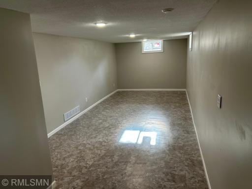 20555 Smith Street NW, Elk River, MN 55330