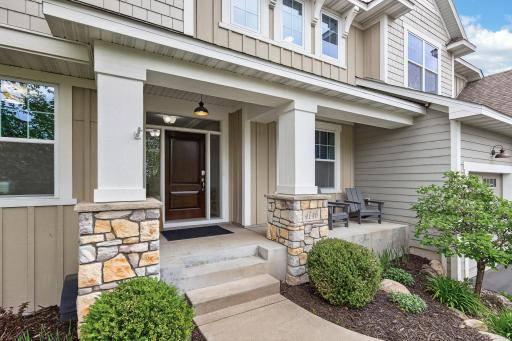 4146 N Lady Slipper Road, Lake Elmo, MN 55042