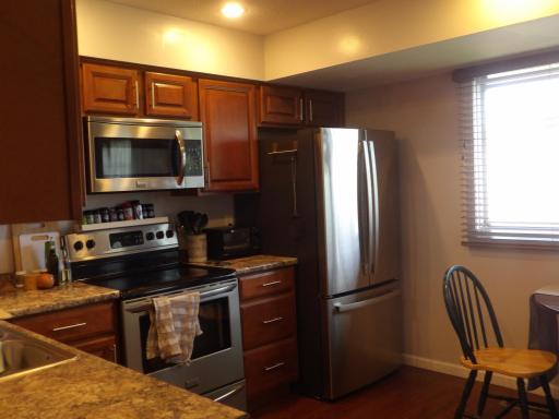 870 W Village Circle SE, Rochester, MN 55904