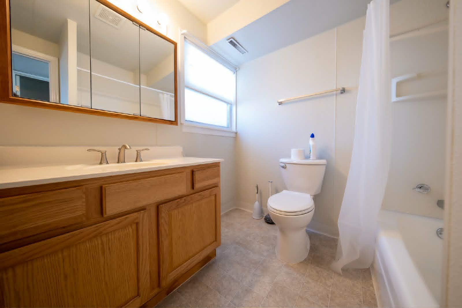 full bathroom in lower unit