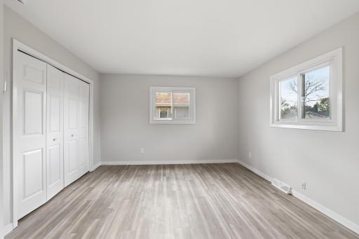 8016 81st Avenue N, Minneapolis, MN 55445