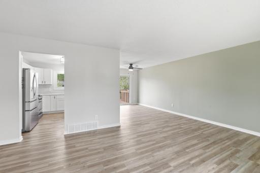 8016 81st Avenue N, Minneapolis, MN 55445