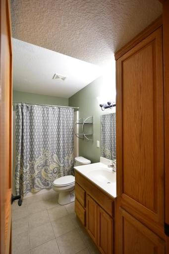 818 Augusta Avenue, Zumbrota, MN 55992