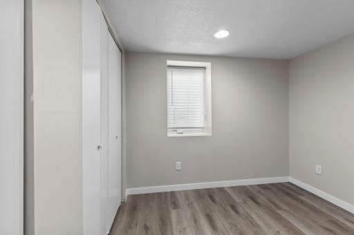 1633 Sherwood Avenue, Saint Paul, MN 55106