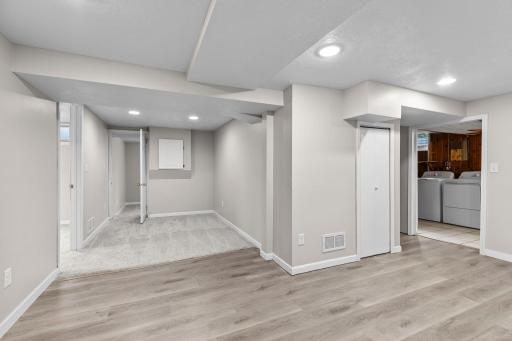 1633 Sherwood Avenue, Saint Paul, MN 55106