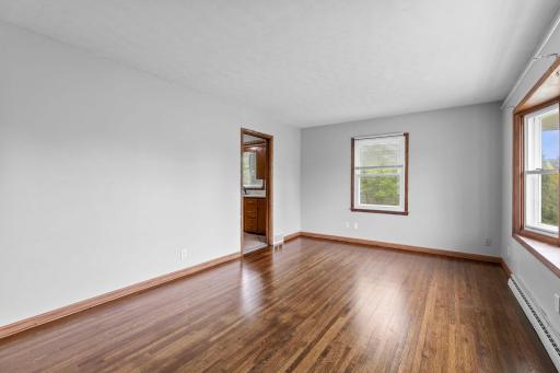 1633 Sherwood Avenue, Saint Paul, MN 55106