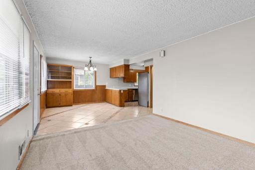 1633 Sherwood Avenue, Saint Paul, MN 55106