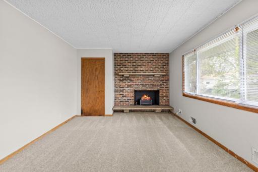 1633 Sherwood Avenue, Saint Paul, MN 55106